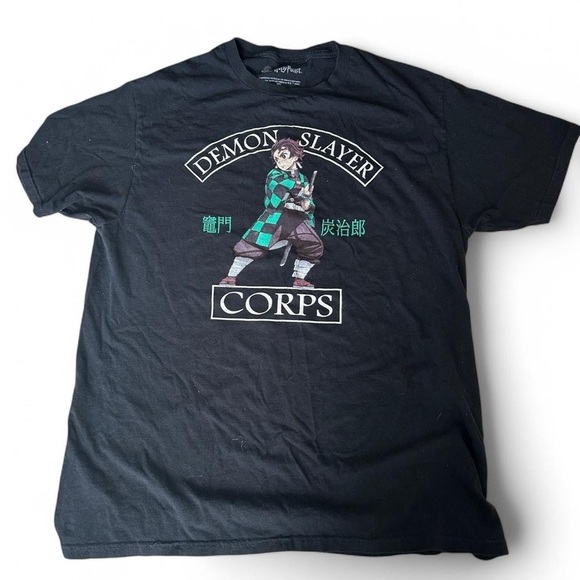 Demon Slayer Corps Tanjiro Short Sleeve T-shirt – Men’s Large – Black - Picture 1 of 4